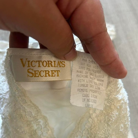 Vintage Victoria Secret Ivory Satin Lace Slip Gown Lingerie Nightgown – Size L - Picture 6 of 9